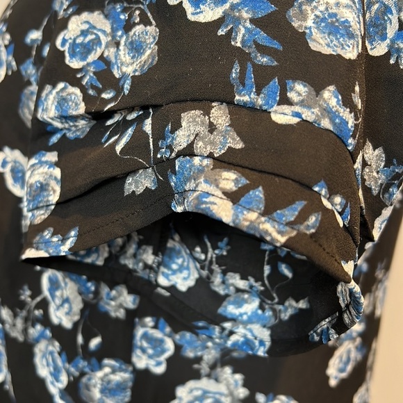 DANIEL Rainn Dr2 Short Pleated Sleeve Floral Print Popover Crewneck Blouse - Picture 3 of 6